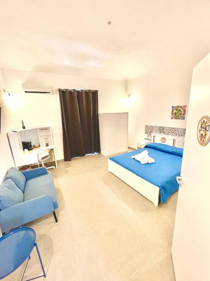 Hercules Suites โนโต ภายนอก รูปภาพ